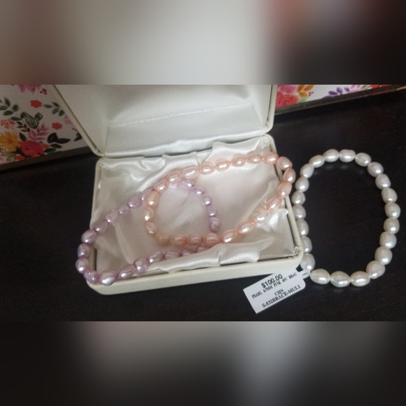 Pearl bracelets - Picture 3 of 4